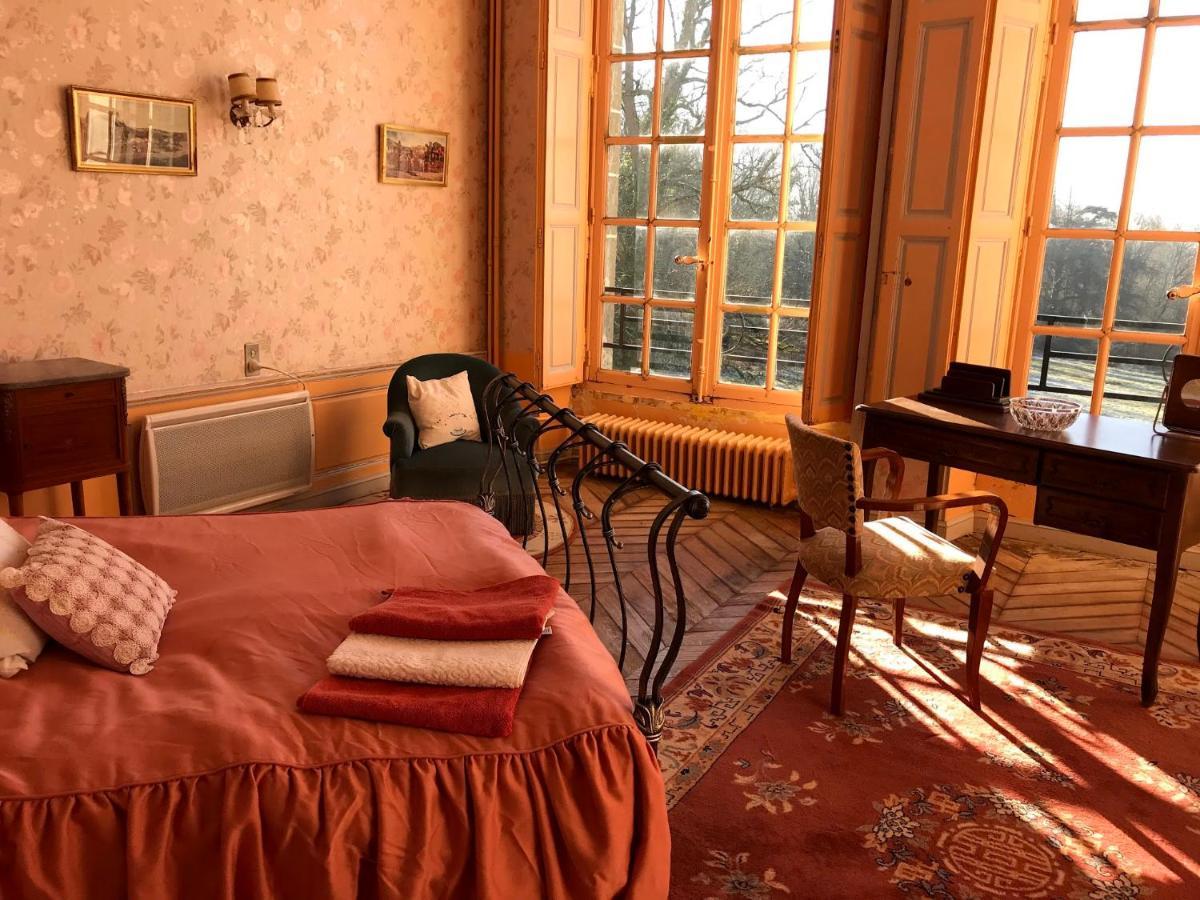 Chateau De Freschines Villefrancoeur