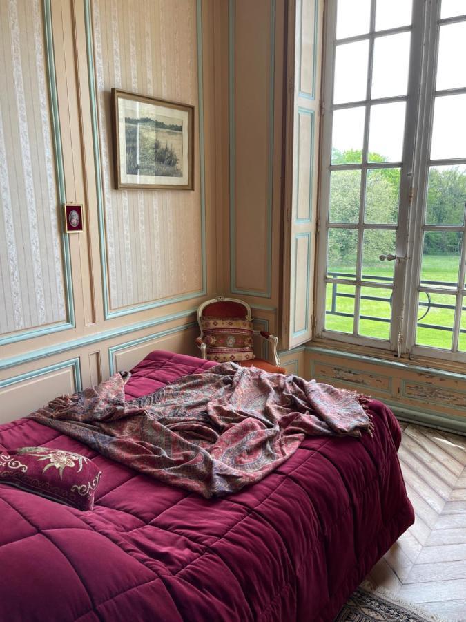 Chateau De Freschines Villefrancoeur